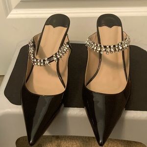 Black Open Heel Shoe. Size 7 1/2